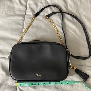 Crossbody purse